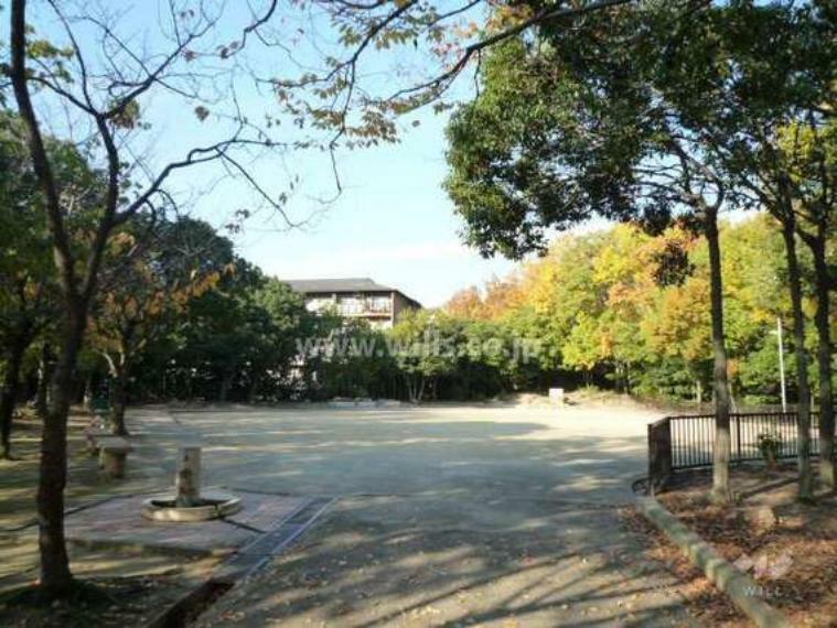 公園 新芦屋中央公園の外観