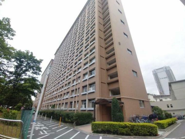 昭和46年1月建築のマンションです。