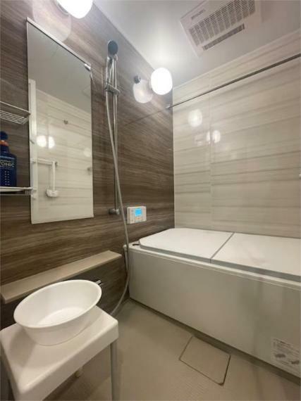 浴室 浴室乾燥暖房機付きの浴室（1216サイズ）
