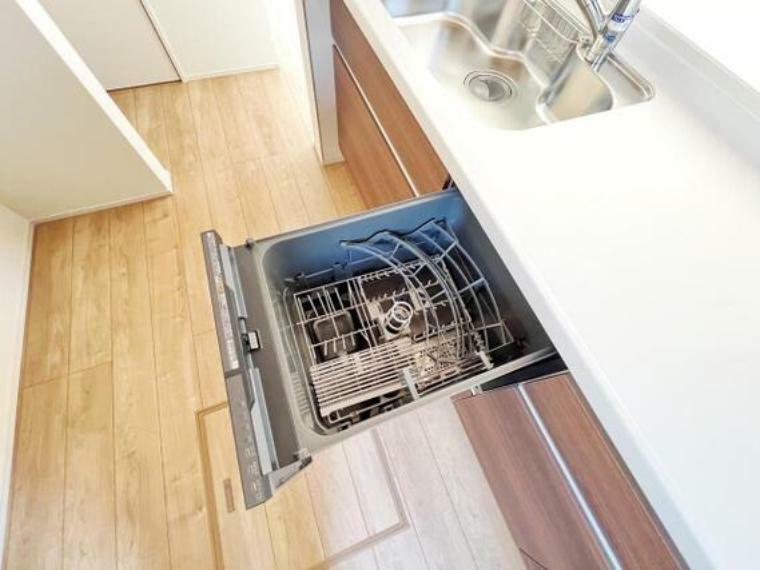キッチン 食器洗浄乾燥機付も嬉しいですね。