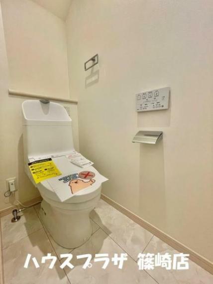 トイレ 【1階機能性トイレ】Z空調のためトイレまで冬は暖かく夏は涼しく快適です