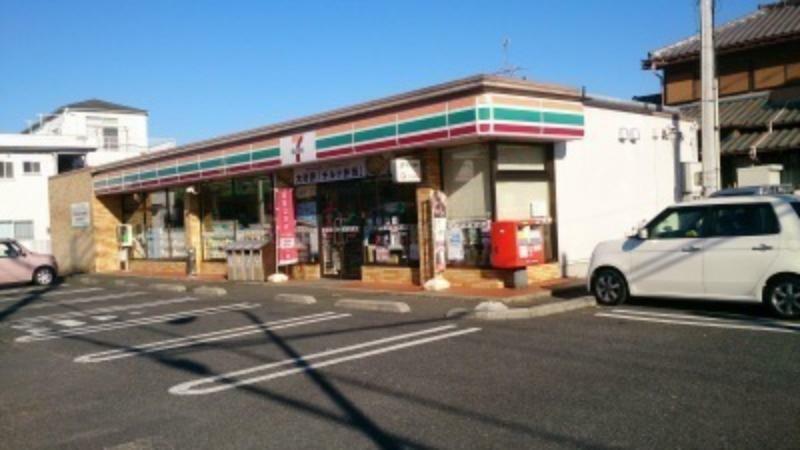 コンビニ セブンイレブン市原国分寺台南店