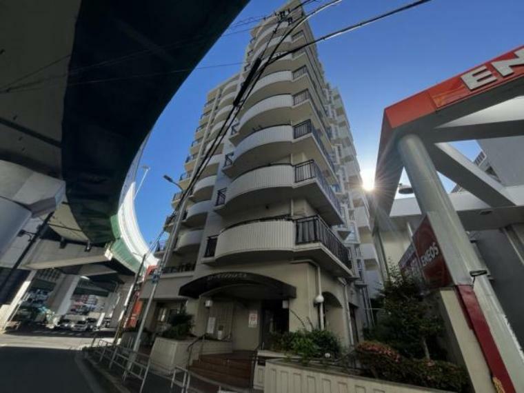 大阪メトロ堺筋線「扇町」駅より徒歩8分に立地のマンションです！