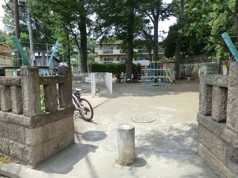 周辺環境 周辺環境:北沢八幡児童遊園