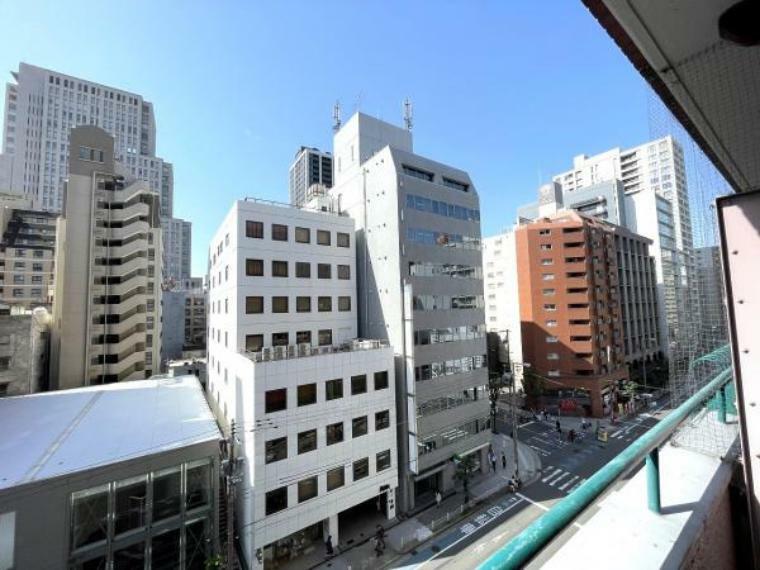 眺望 大阪市中央区エリアの住宅街、緑に彩られた住環境