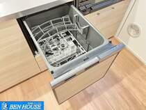 ビルトイン食洗機付きシステムキッチン（写真は3号棟）