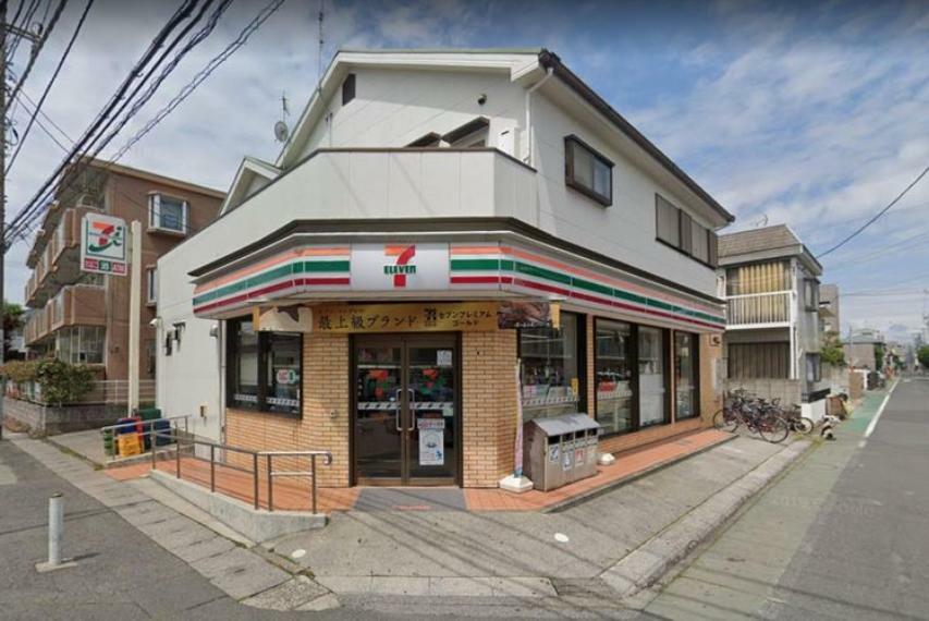 コンビニ セブンイレブン市川新井3丁目店 徒歩2分。