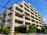 外観写真 福岡市春日市に位置する地上7階建てマンション「パークスクエア春日原」の一室をご紹介します。