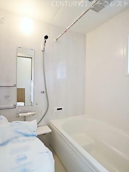 浴室 ゆったりくつろげる暖房乾燥付のバスルーム