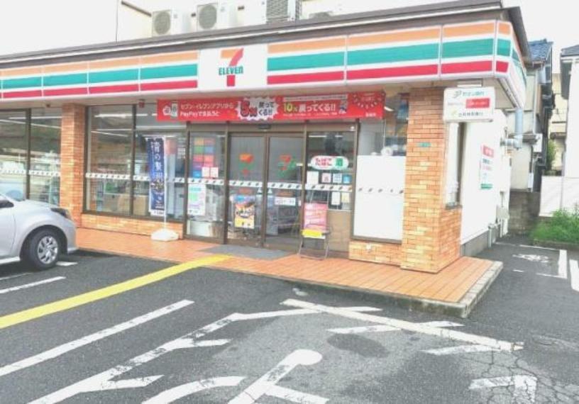 コンビニ セブンイレブン堺堀上緑町店