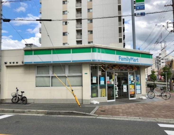 コンビニ ファミリーマート都島内代町店