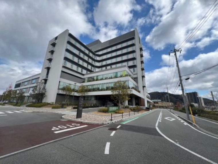 病院 【総合病院】川西市立総合医療センターまで493m