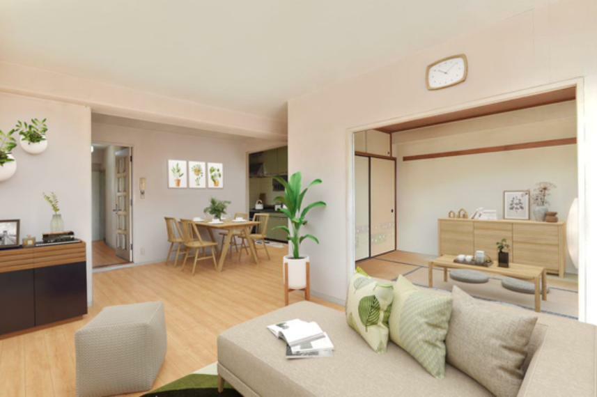 居間・リビング ※掲載の室内写真は実際の室内を撮影（2023年9月）したものに、CG加工処理で家具等を配置したものです。家具等は販売価格に含まれず、現状有姿でのお取引となります。