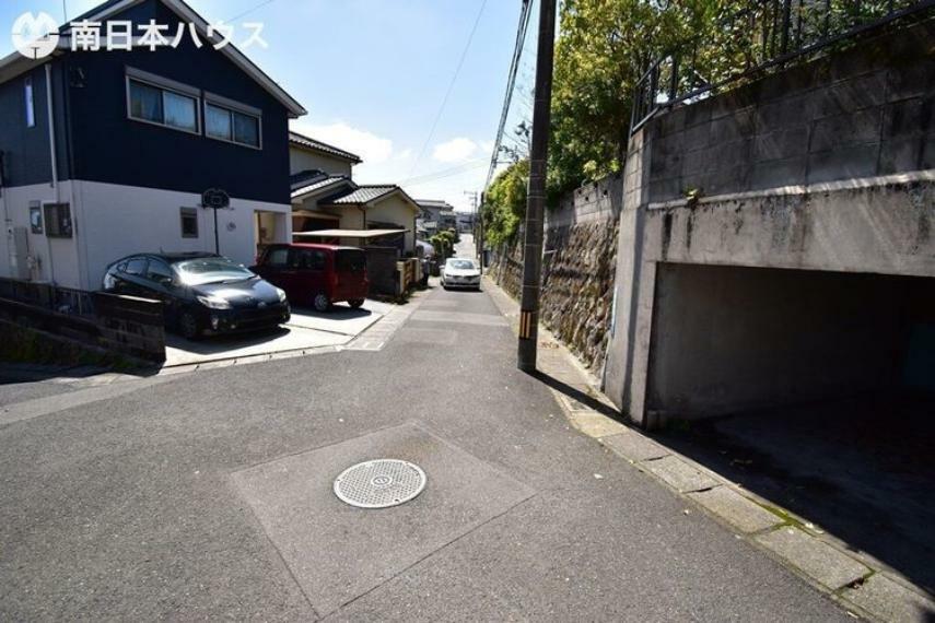 現況写真 【前面道路】東側前面道路幅は約4mです！