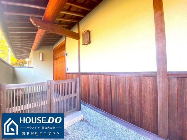 【玄関】今は少なくなってきた古き良き日本の玄関は、他とは違ったおしゃれな空間を生み出してくれますね
