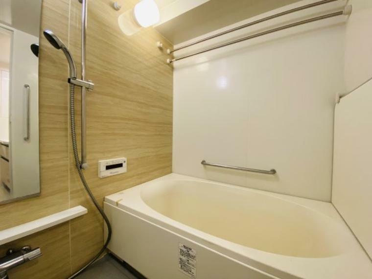 浴室 「1418」サイズのバスルーム。もちろん浴室換気乾燥機能付きです。