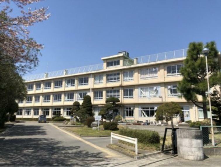 中学校 【中学校】熊谷市立　大里中学校まで4569m