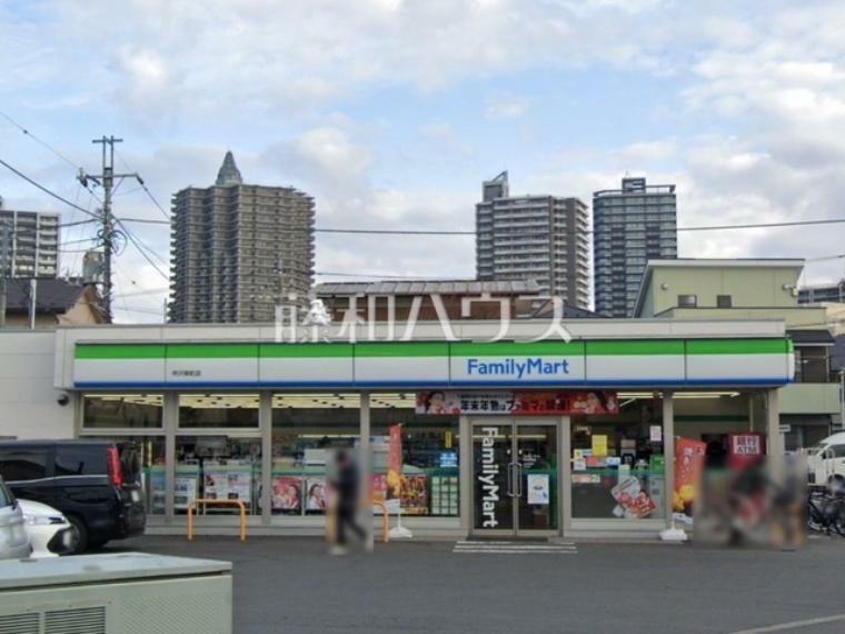 コンビニ ファミリーマート所沢寿町店