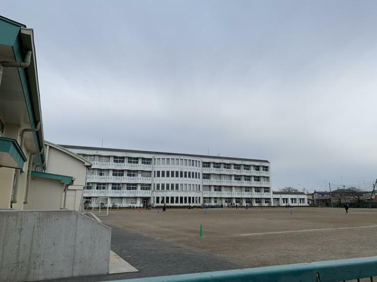 中学校 【中学校】栃木市立栃木南中学校まで1130m