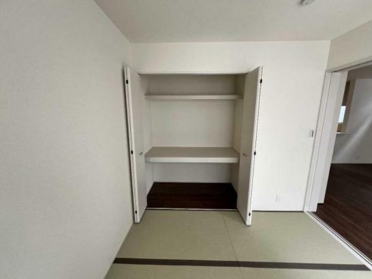 収納 いつでもお部屋をスッキリお使い頂ける収納スペースを設置。