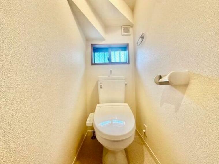 トイレ プライベート空間として機能や内装にこだわりました。