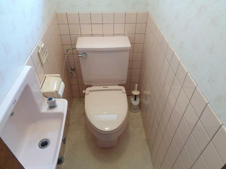 トイレ 2階にもトイレあり