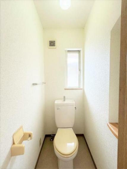 トイレ 【リフォーム中】2階トイレ。