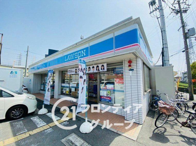 コンビニ ローソン外環東大阪善根寺店 徒歩6分。