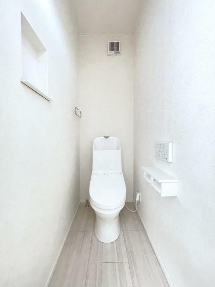 トイレ 清潔感のある落ち着ける空間