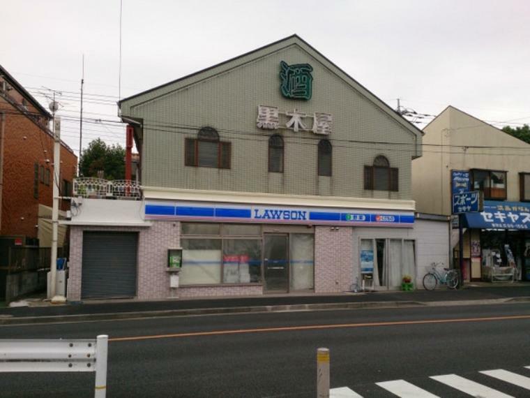 コンビニ ローソン町田金森四丁目店