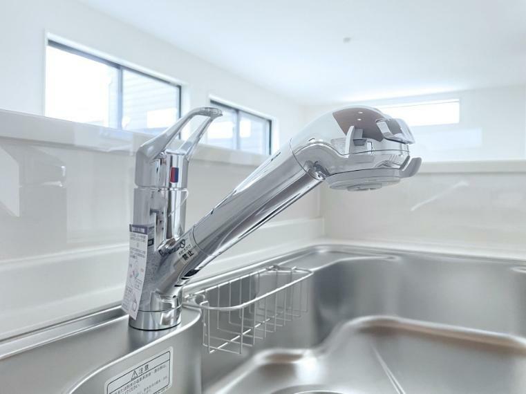浄水器一体型のキッチンで洗い物用・料理用と切り替え簡単！キッチンワークをより快適にします！