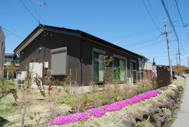 長野県北佐久郡御代田町大字草越