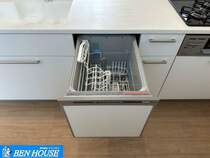ビルトイン食洗機付きシステムキッチン（写真は1号棟）