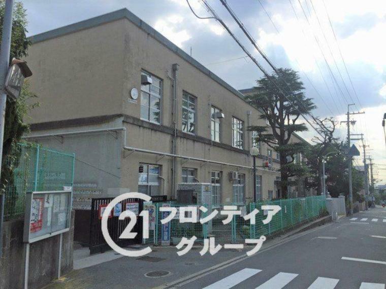 小学校 東大阪市立石切小学校 徒歩10分。