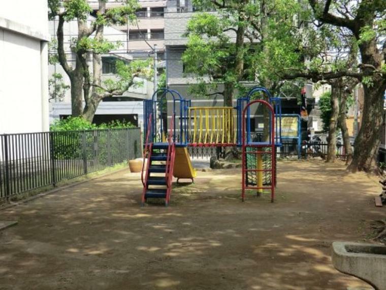 公園 【公園】千駄ヶ谷四丁目児童遊園地まで483m