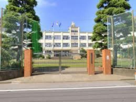 小学校 【小学校】足立区立梅島第一小学校まで411m