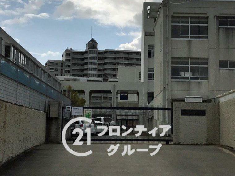 中学校 神戸市立平野中学校徒歩2分。