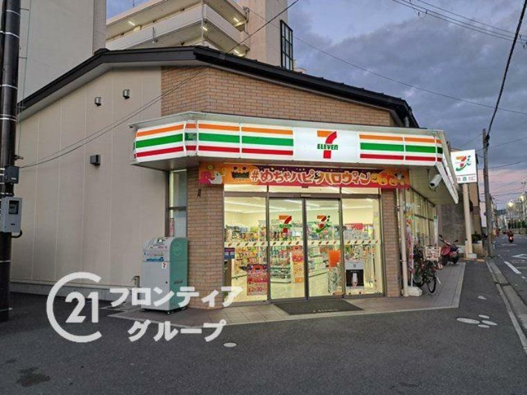 コンビニ セブンイレブン京都壬生辻町店 徒歩3分。