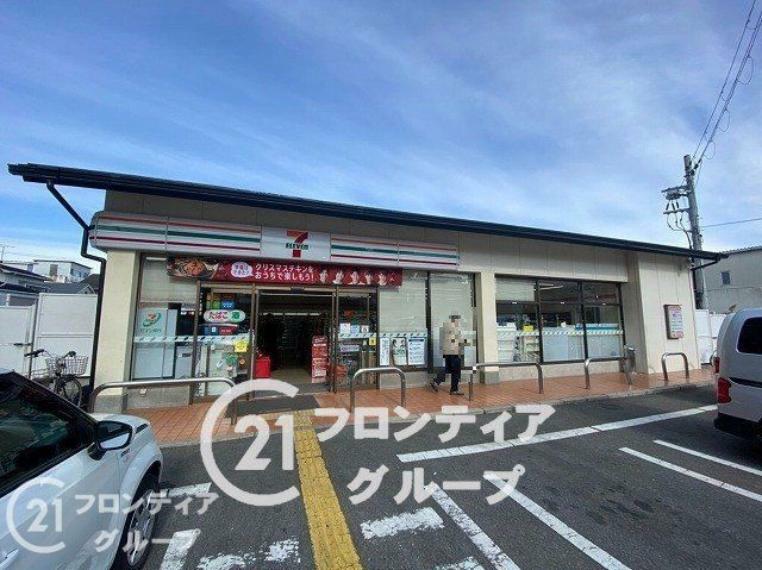 コンビニ セブンイレブン西野八幡田町店