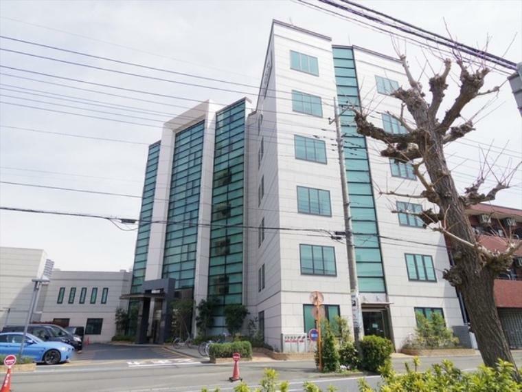 医療法人慈桜会瀬戸病院 西武池袋線「所沢駅」「西所沢駅」の両方からアクセスが良い病院でございます。駅からも徒歩圏内です。