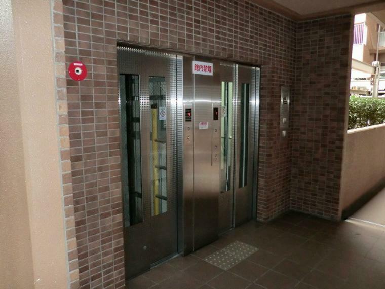 ロビー エレベーターホール
