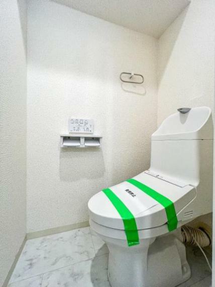 【トイレ】洗浄便座付きのトイレ。「安らぎ」と「快適な空間」を実現してくれます。