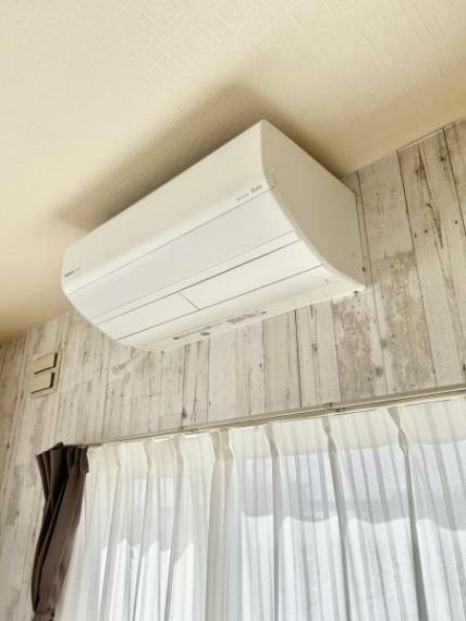 冷暖房・空調設備 【冷房】既存のエアコンが付いております。