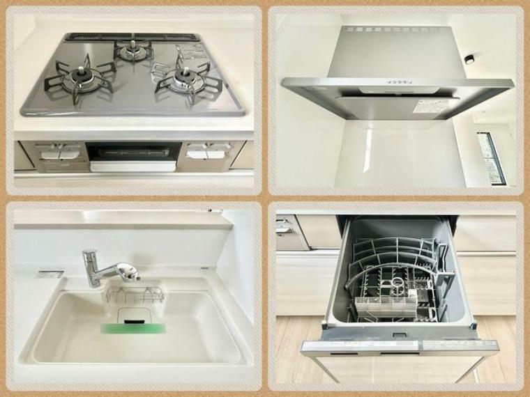 キッチン 左上:ガスコンロ左下:シンク右上:レンジフード（おそうじかんたん整流板タイプ）右下:食洗機