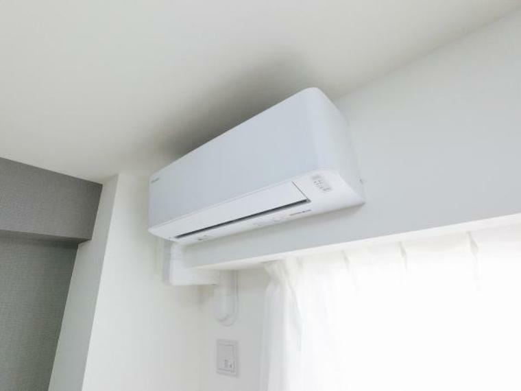 冷暖房・空調設備 リビングにはエアコン設置済です。