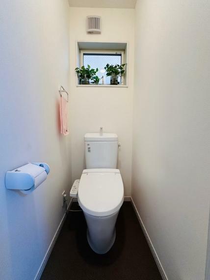 トイレ 【トイレ】各階にトイレがあります！混雑時やお休み時間での利用も便利です