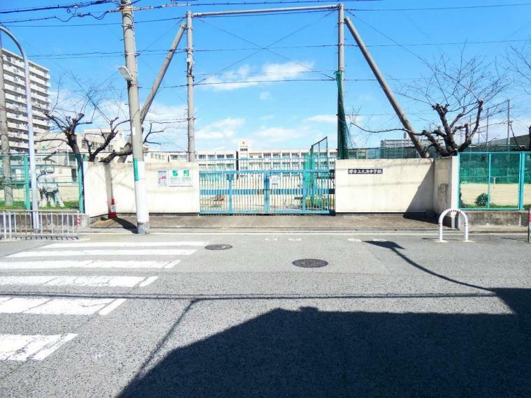 中学校 堺市立大浜中学校まで約790m（徒歩10分）