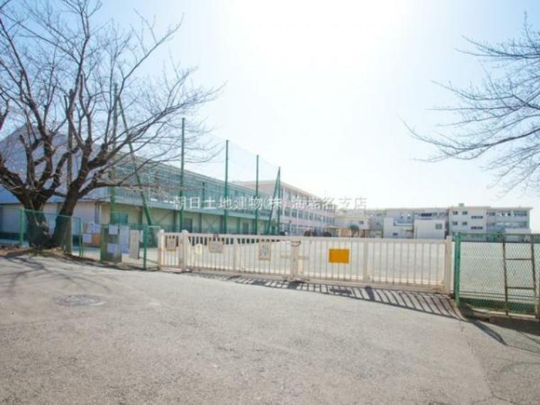 小学校 【綾瀬市立天台小学校】1000m　桜がきれいな小学校です。