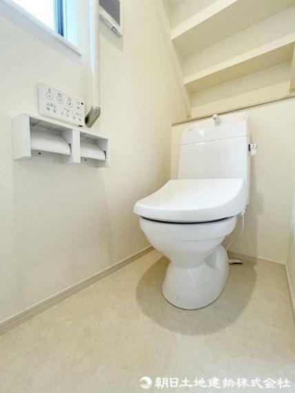トイレ 1階、2階ともに快適なウォシュレットを完備しております。