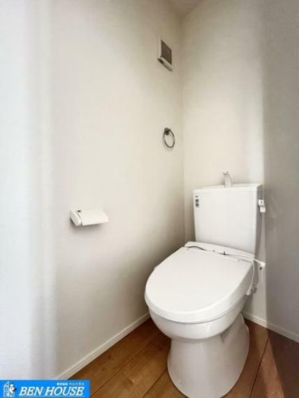 トイレ ・シャワートイレは2か所に設置があり朝の支度もスムーズにできます・充実の収納でどちらのお部屋もスッキリ片付きます・日々の生活をサポートしてくれる充実仕様・設備搭載・是非ご確認ください